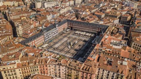 Romantic Spain A Glimpse into Architectural Majesty and Timeless Human Connection